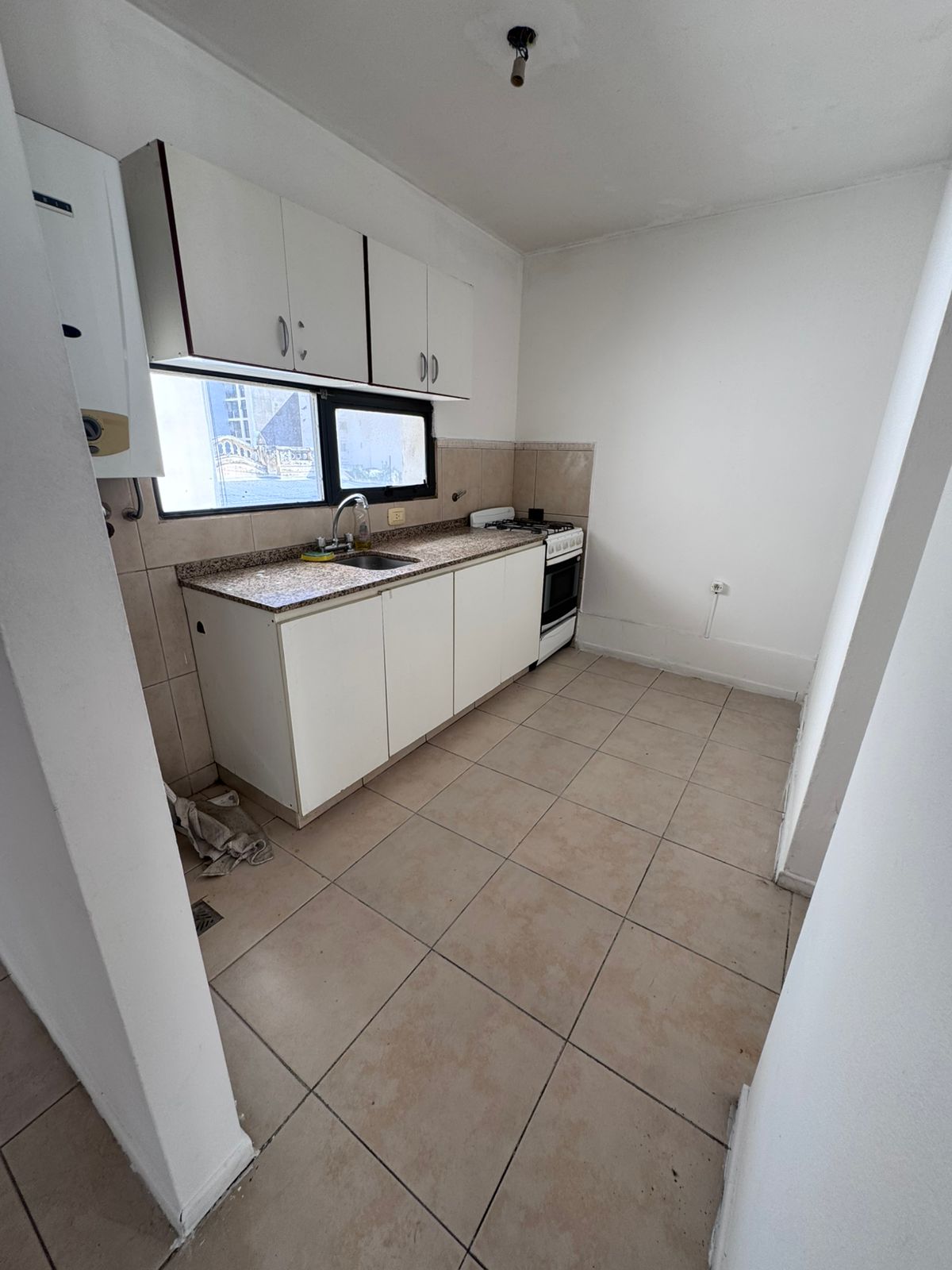 DEPARTAMENTO ALQUILER 1 DORMITORIO ALBERDI DENA FUNES 836 BALCON COCINA SEPARADA