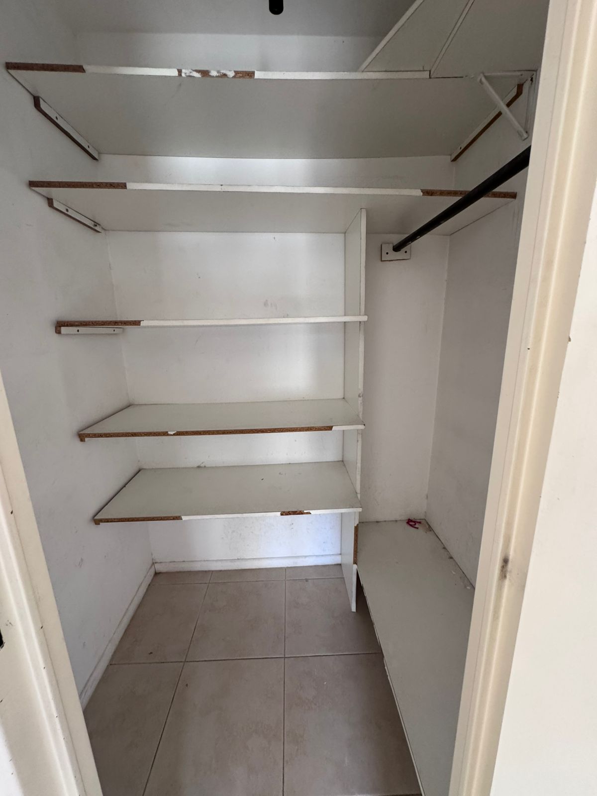 DEPARTAMENTO ALQUILER 1 DORMITORIO ALBERDI DENA FUNES 836 BALCON COCINA SEPARADA