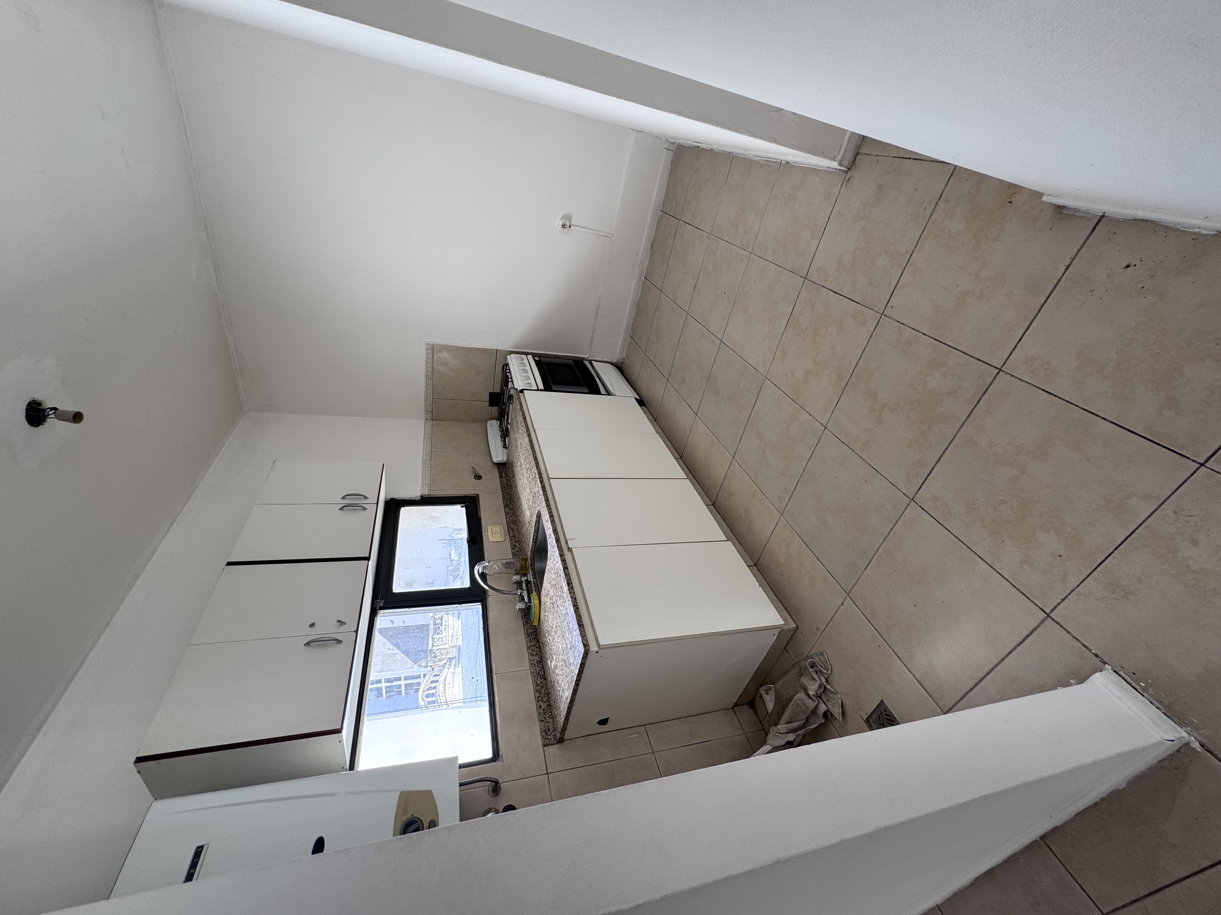 DEPARTAMENTO ALQUILER 1 DORMITORIO ALBERDI DENA FUNES 836 BALCON COCINA SEPARADA