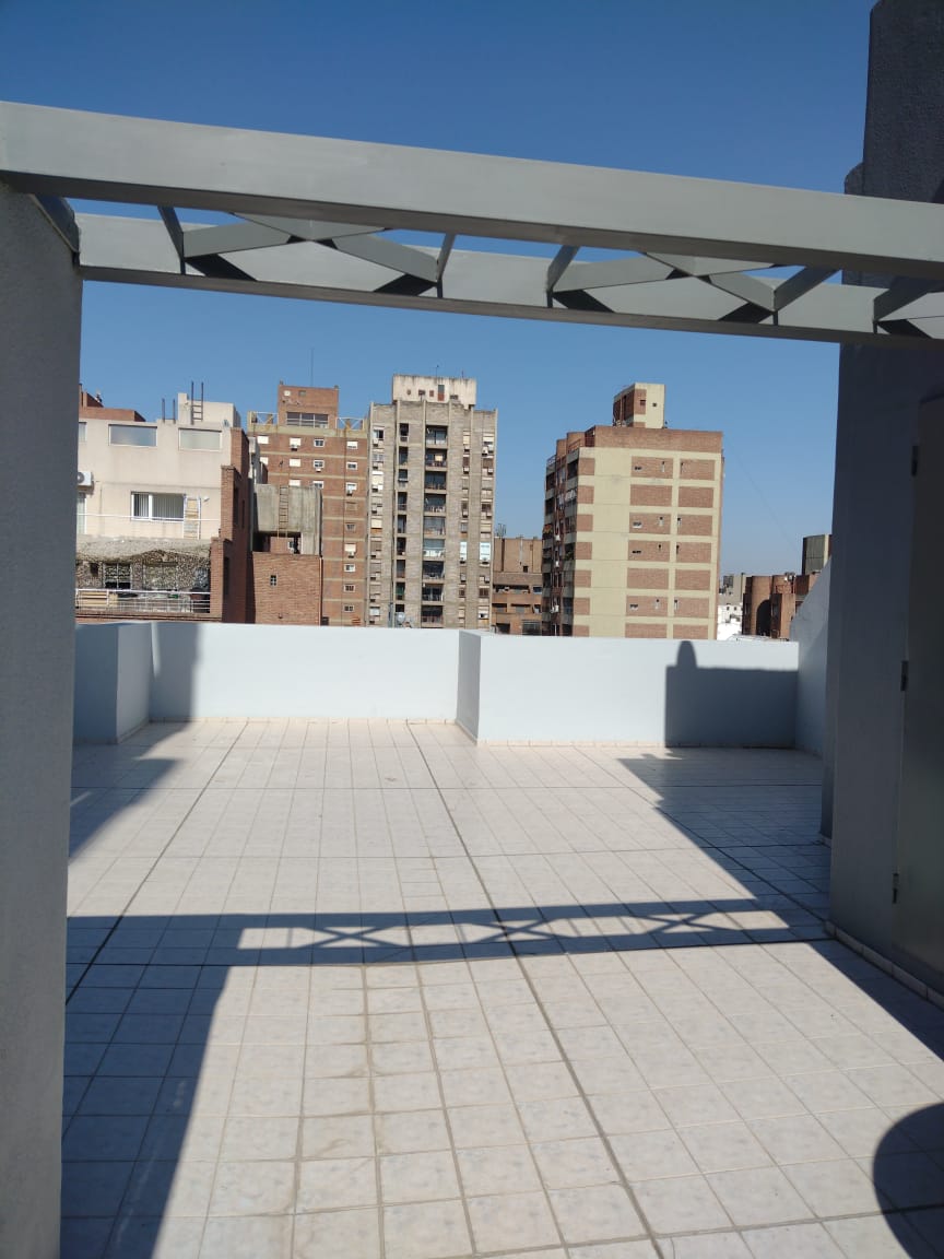 Departamento con Patio y Terraza con Asadores  Zona Ciudad Universitaria