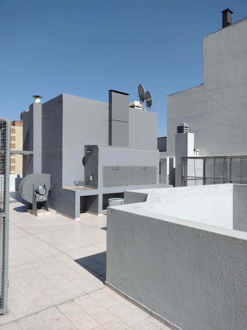 Departamento con Patio y Terraza con Asadores  Zona Ciudad Universitaria