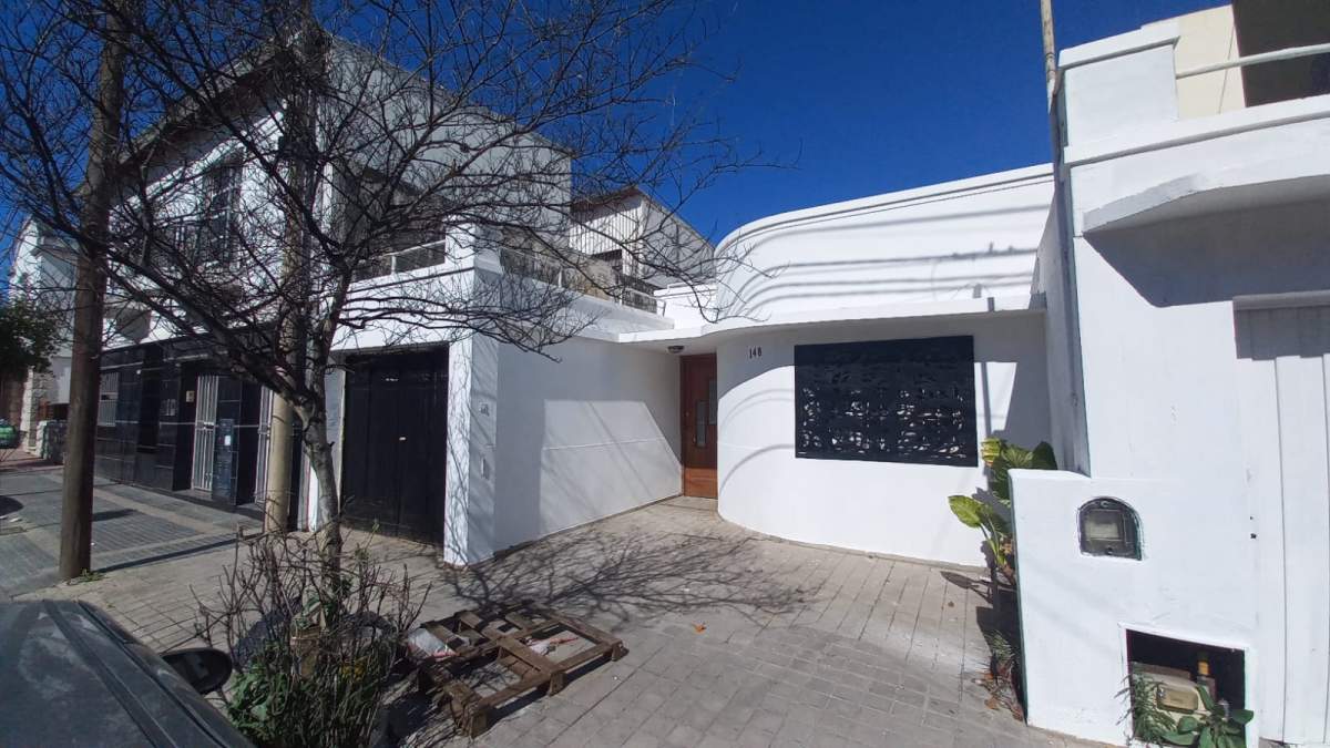 CASA EN ALQUILER 3 HABITACIONES, PALESTINA 148 BARRIO PROVIDENCIA