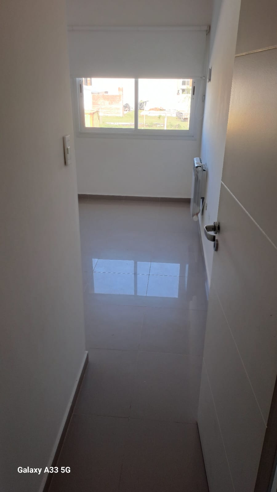 ALQUILER DE DEPTO DUPLEX DE 2 DORMITORIOS- LEONES