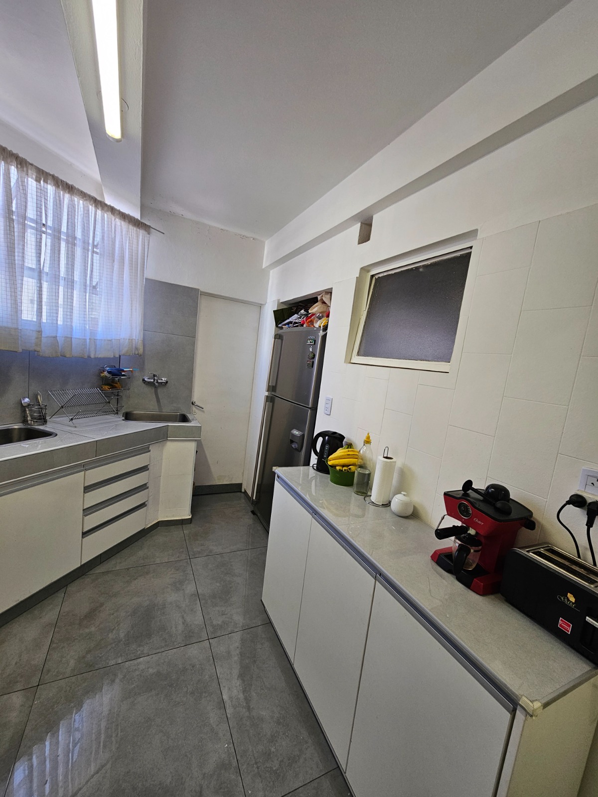 SEMIPISO (DEPTO) EN VENTA - 3 DORMITORIOS, CENTRO