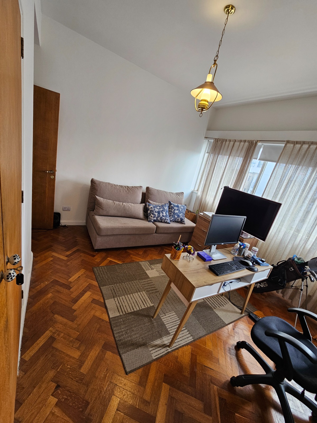 SEMIPISO (DEPTO) EN VENTA - 3 DORMITORIOS, CENTRO