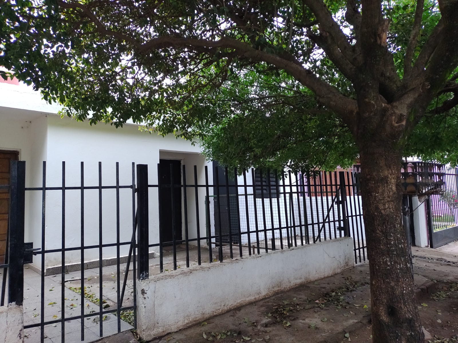 Cabildo - Casa 2 Dorm mas Dpto independiente