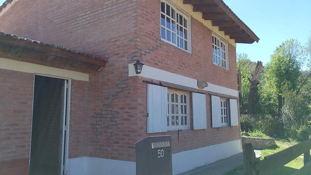 ALQUILER PERMANENTE-2 DORMITORIOS-BLOMA HERMOSA-STA.ROSA DE CALAMUCHITA