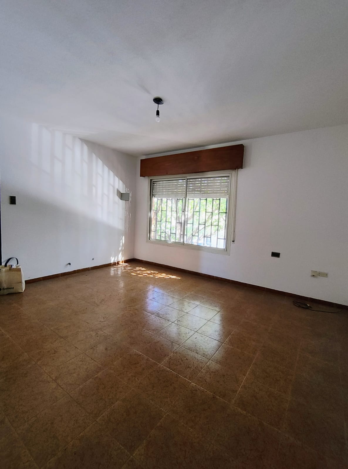 Amplio Dpto ALQUILER de 2 Dorm B ALTA CORDOBA