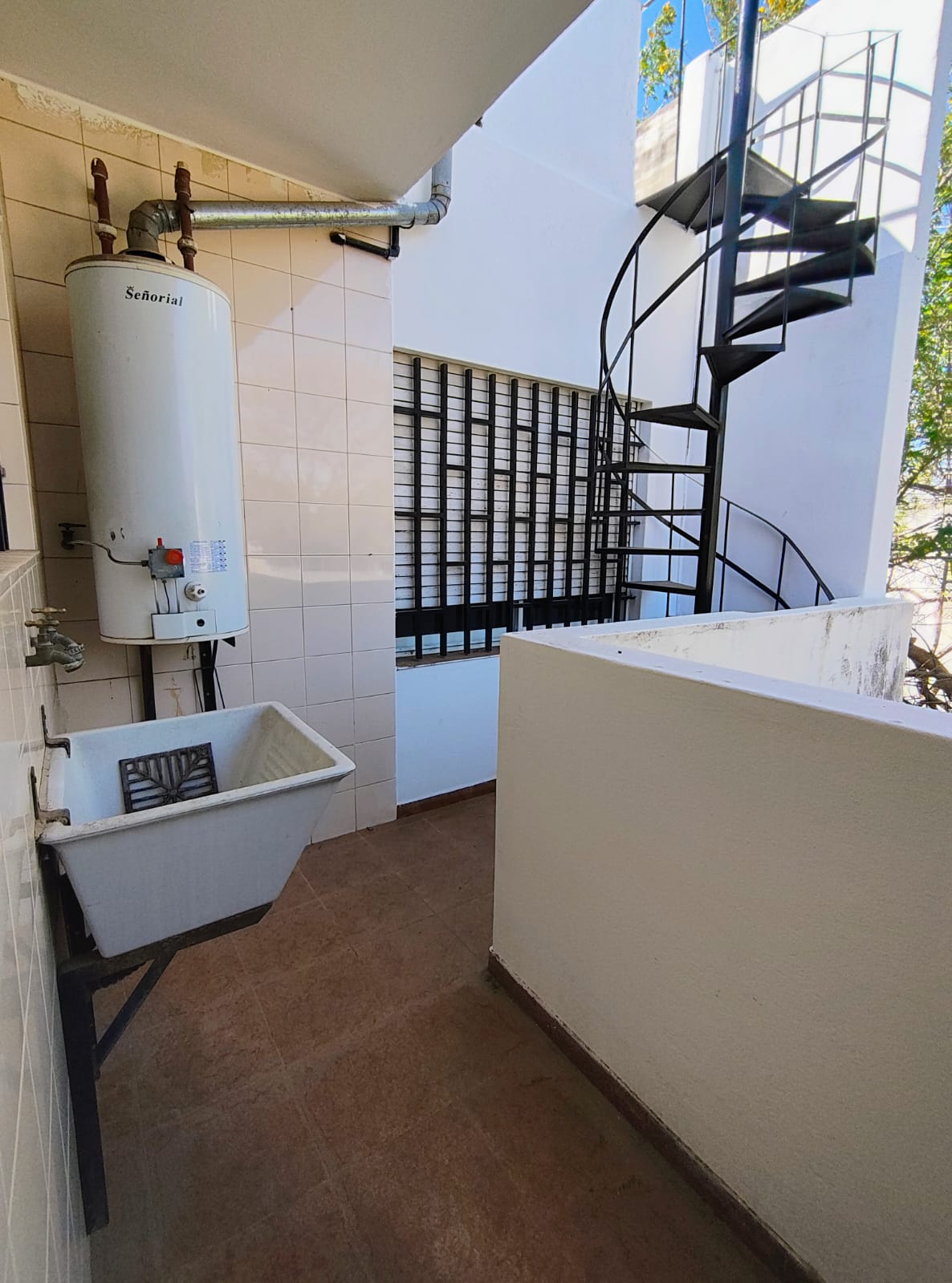 Amplio Dpto ALQUILER de 2 Dorm B ALTA CORDOBA