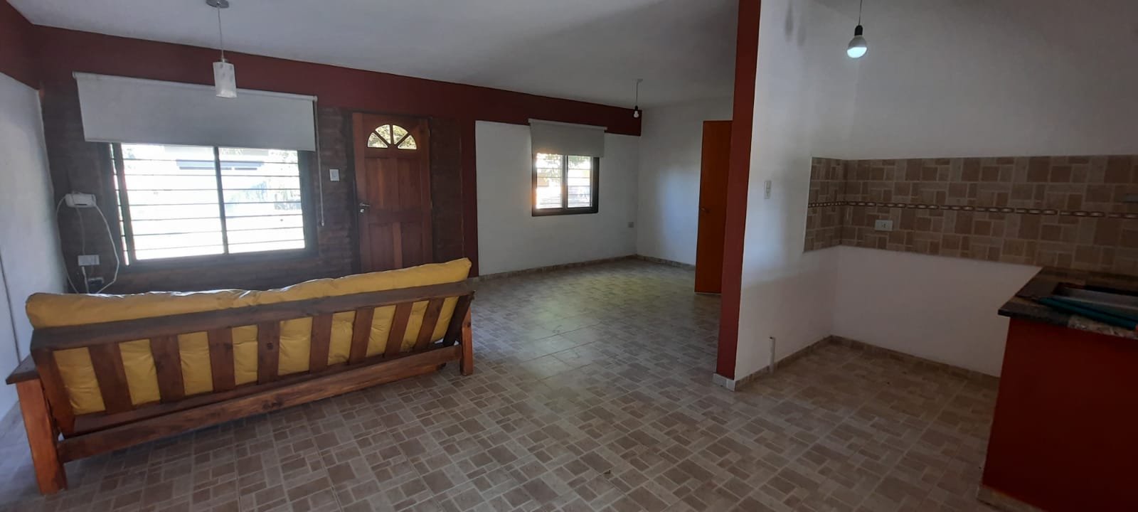 Hermosa Casa Esquina en Venta Villa Esquiu, Cordoba. 500 m (Son Dos Lotes)