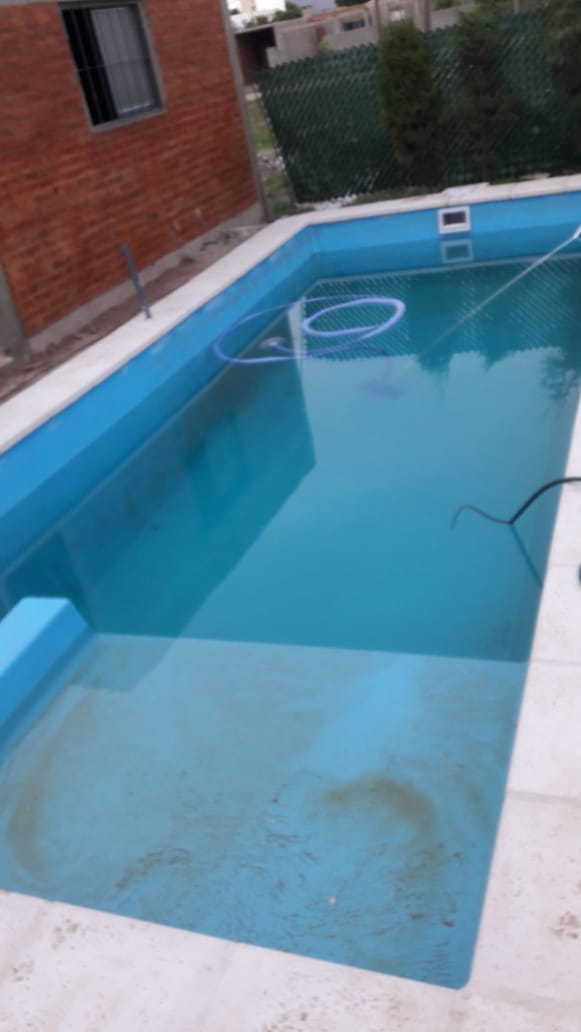 Hermosa Casa Esquina en Venta Villa Esquiu, Cordoba. 500 m (Son Dos Lotes)