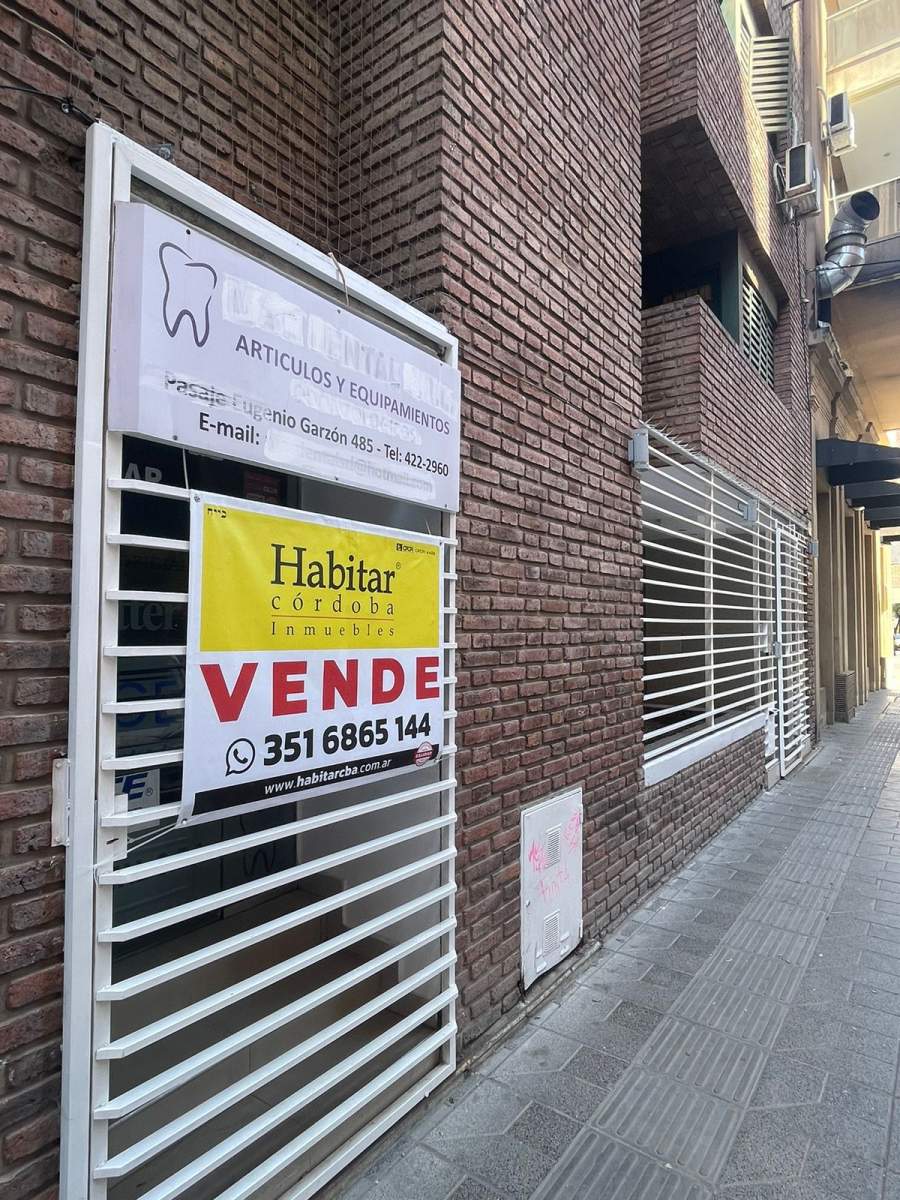 vendemos Local comercial con oficina  A pasos de Gemes y Nueva Córdoba