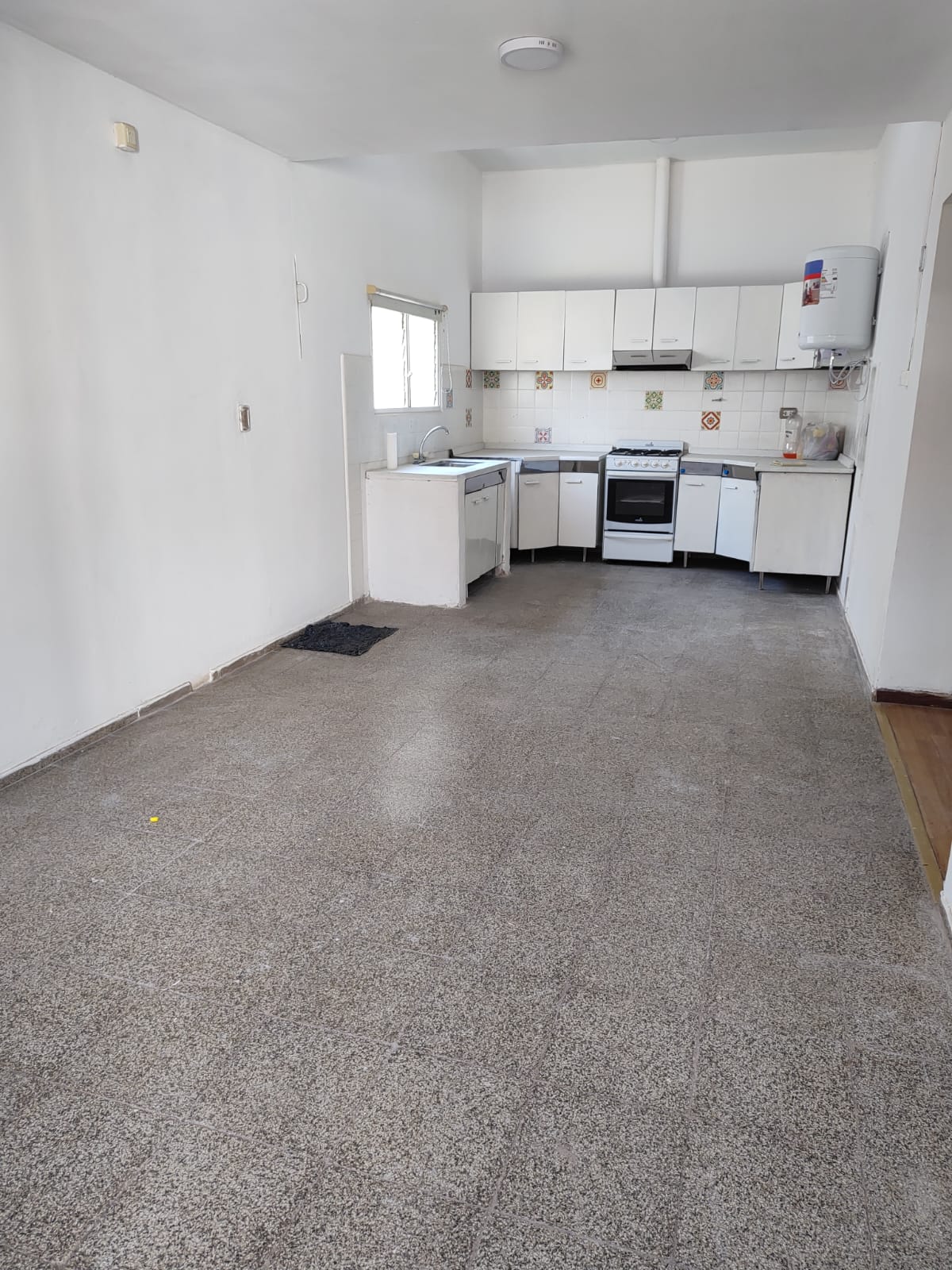 Alquiler Casa - Barrio Los Paraísos