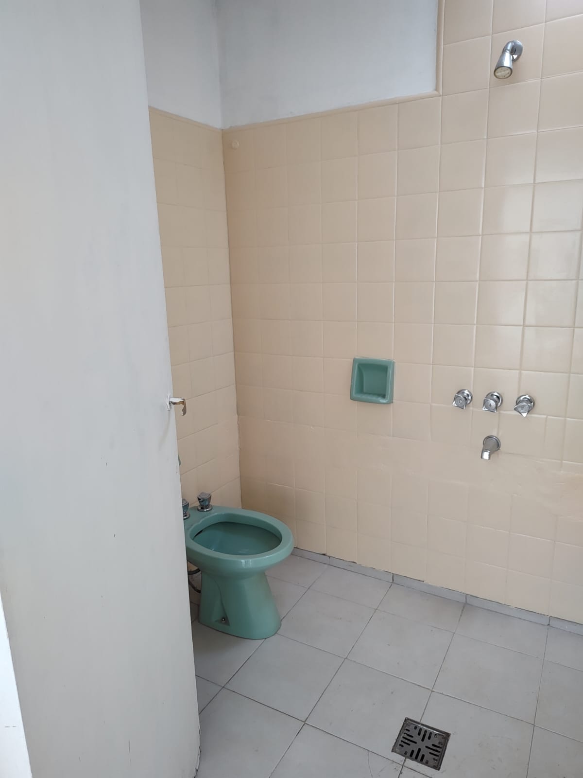 Alquiler Casa - Barrio Los Paraísos