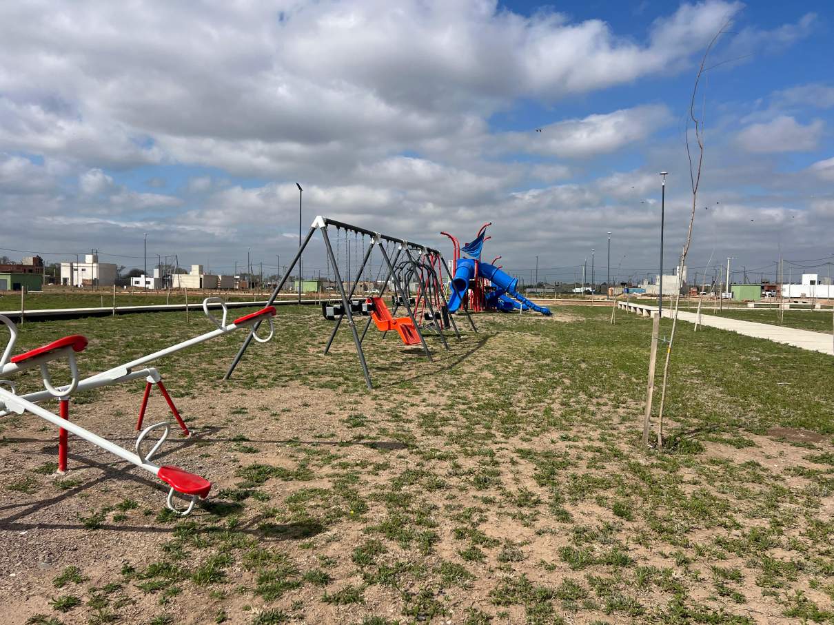 CUESTAS DE MANTANTIALES LOTE CENTRAL EN VENTA