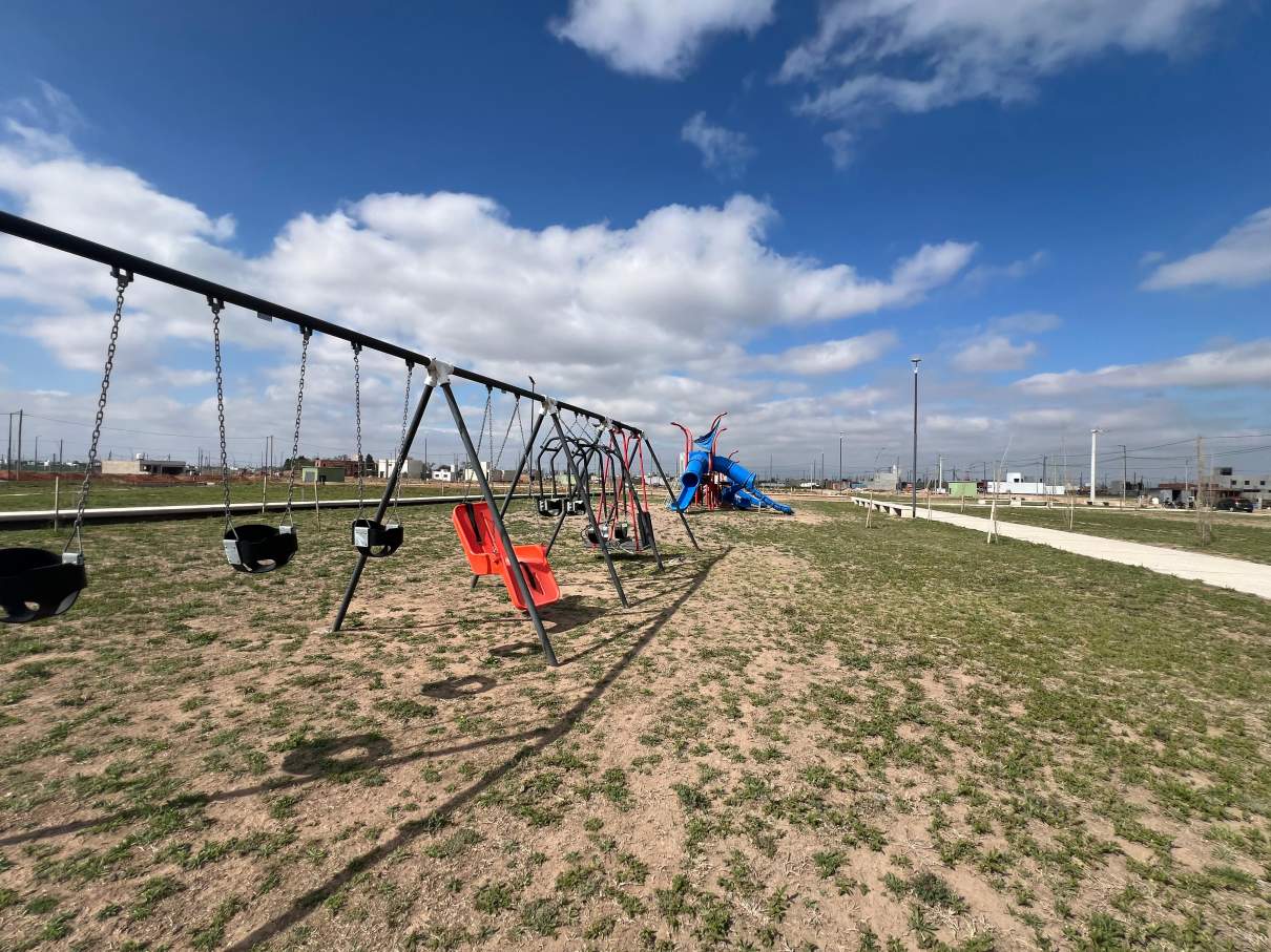 CUESTAS DE MANTANTIALES LOTE CENTRAL EN VENTA