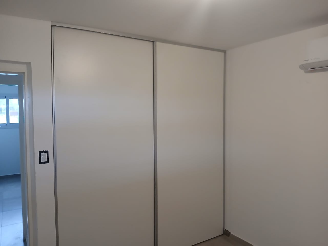 CASA A ESTRENAR EN VENTA B ALTOS DE LA COLONIA - COLONIA TIROLESA.