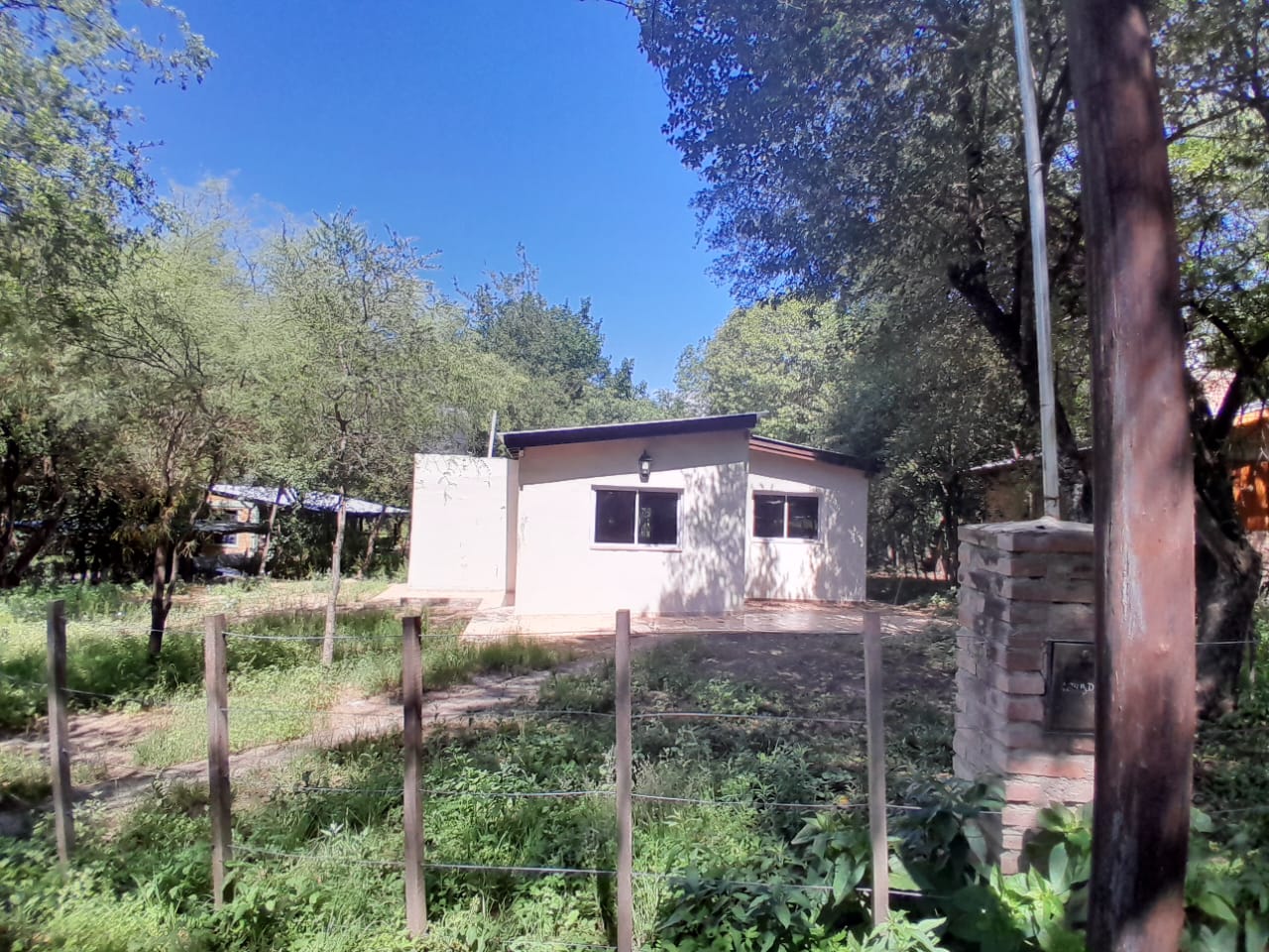 VENDO CASA RECICLADA B LOS POZOS,  VILLA LAS ROSAS