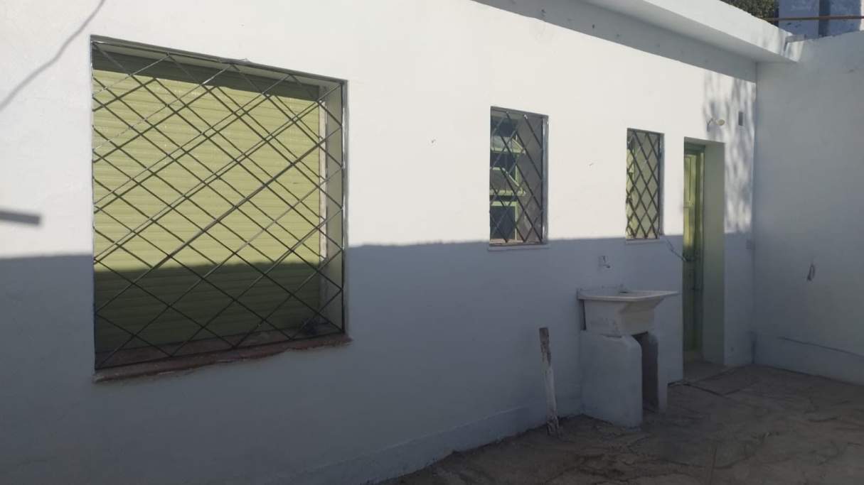 SE VENDE CASA Y DEPARTAMENTO EN B LOS PLATANOS