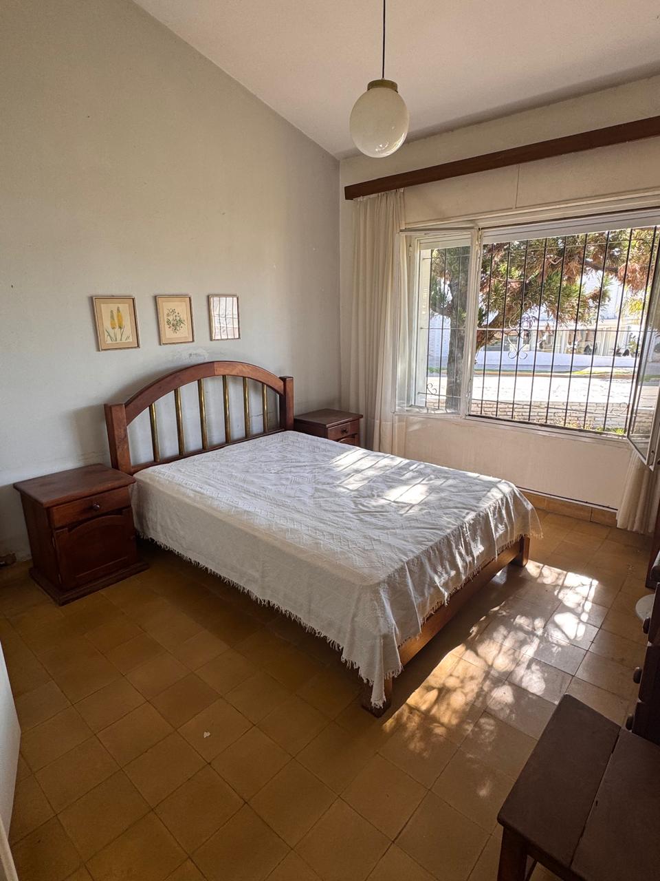 ALQUILO CASA sobre Costanera de Carlos Paz ZONA INMEJORABLE