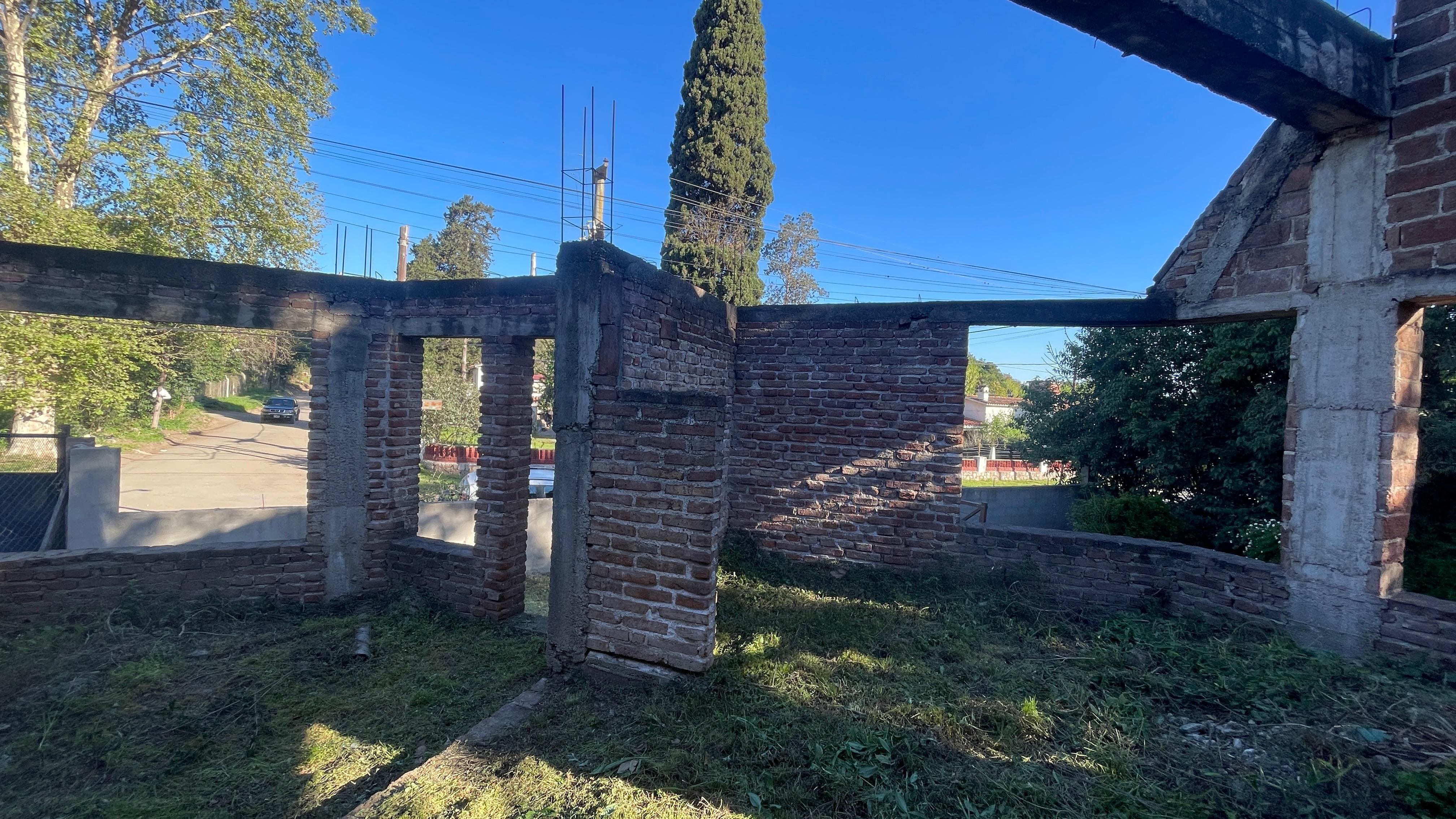 Unquillo - Casa en venta y construccion a terminar - APTO CREDITO