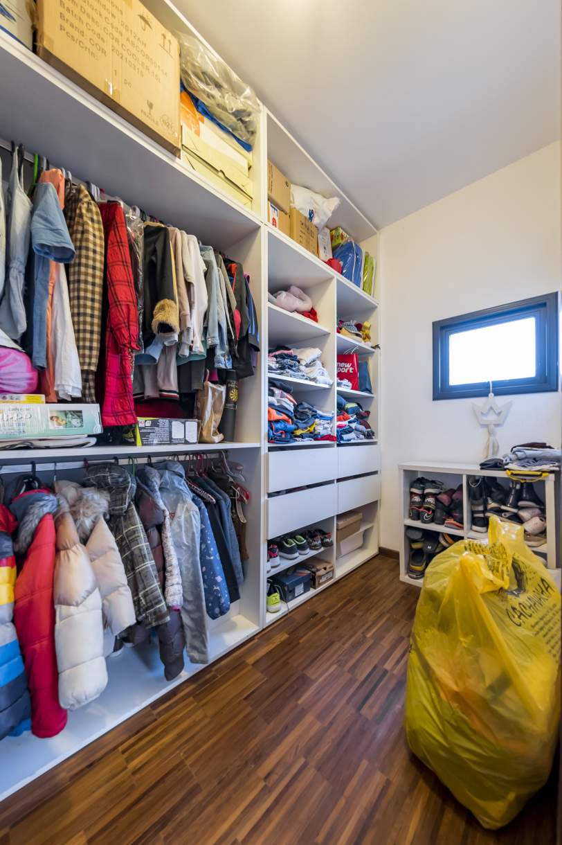 Los Arboles Valle Escondido casa exclusiva con cine