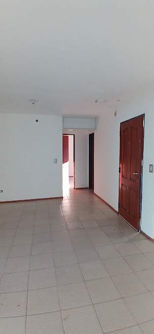 ALQUILER CASA 2 DORMITORIOS BAÑO COCHERA BARRIO QUEBRADA DE LAS ROSAS CÓRDOBA