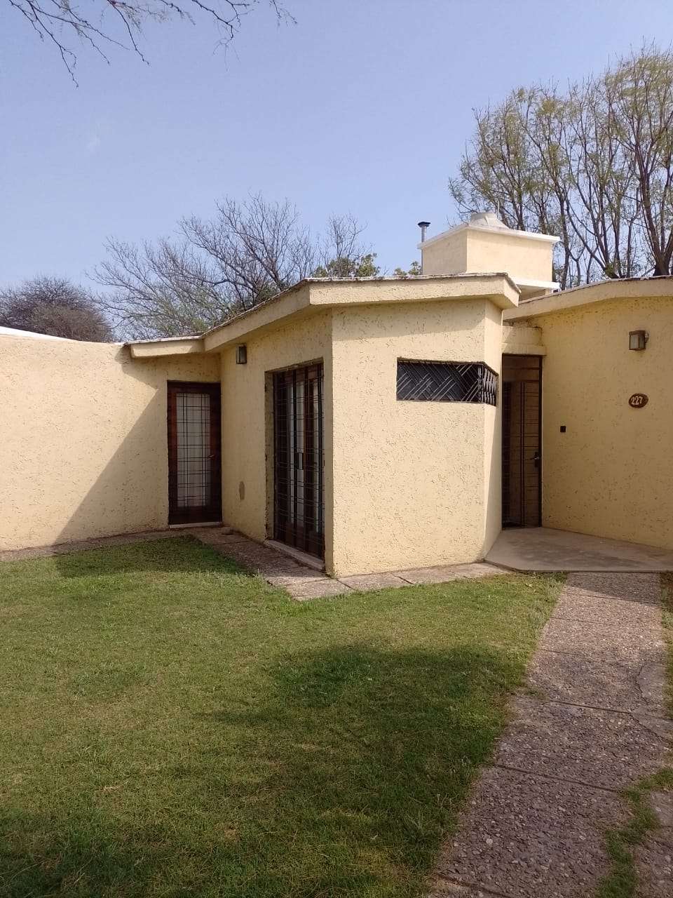 B Marques de Sobremonte - alquiler 3 dorm  $1.000.000