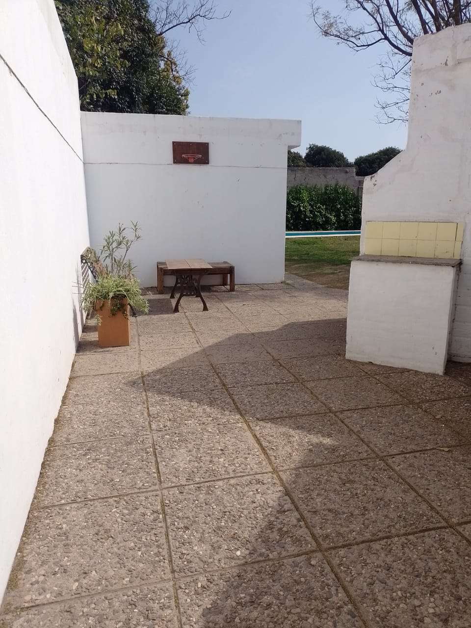 B Marques de Sobremonte - alquiler 3 dorm  $1.000.000