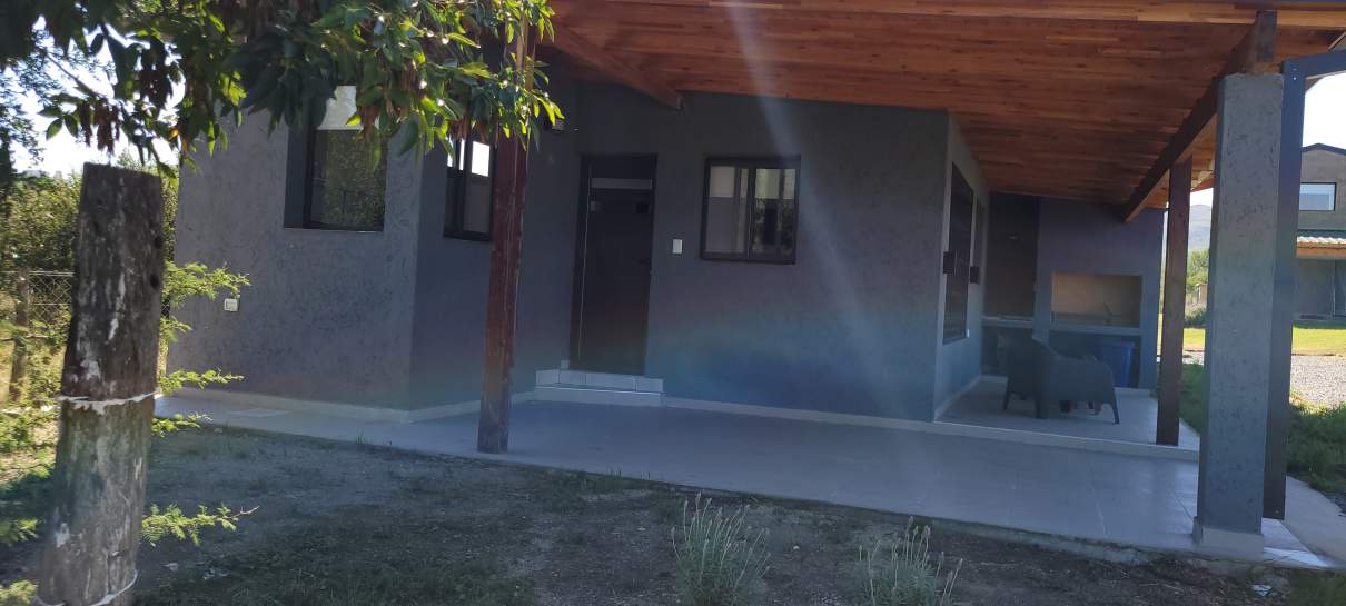 Alquiler Permanente 2 duplex de 1 dormitorio Villa Giardino, Punilla.