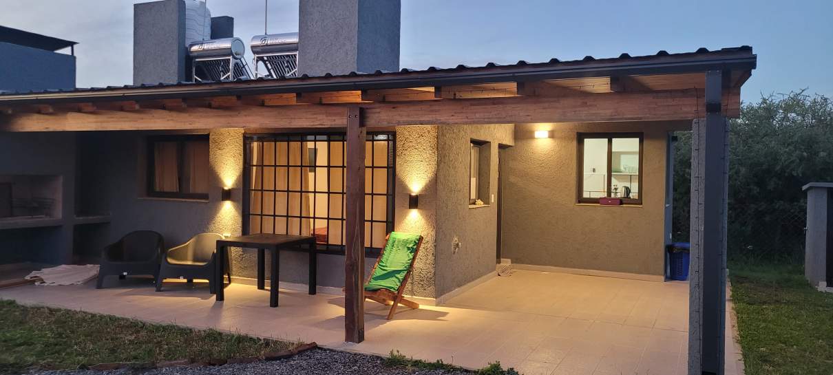 Alquiler Permanente 2 duplex de 1 dormitorio Villa Giardino, Punilla.