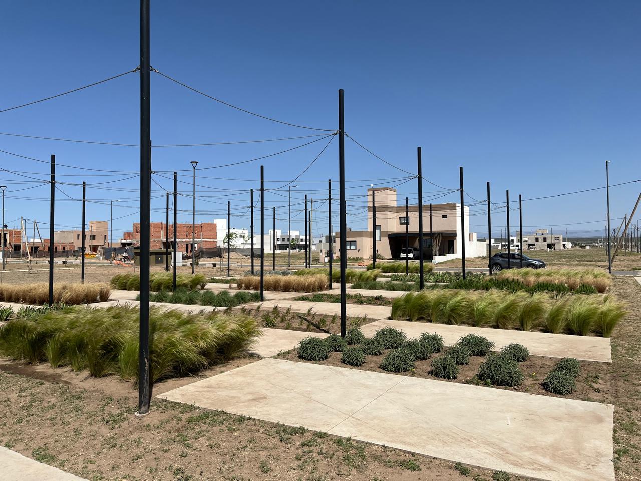 QUEBRADAS DE MANANTIALES DUPLEX DOS DORMITORIOS EN PLANTA BAJA