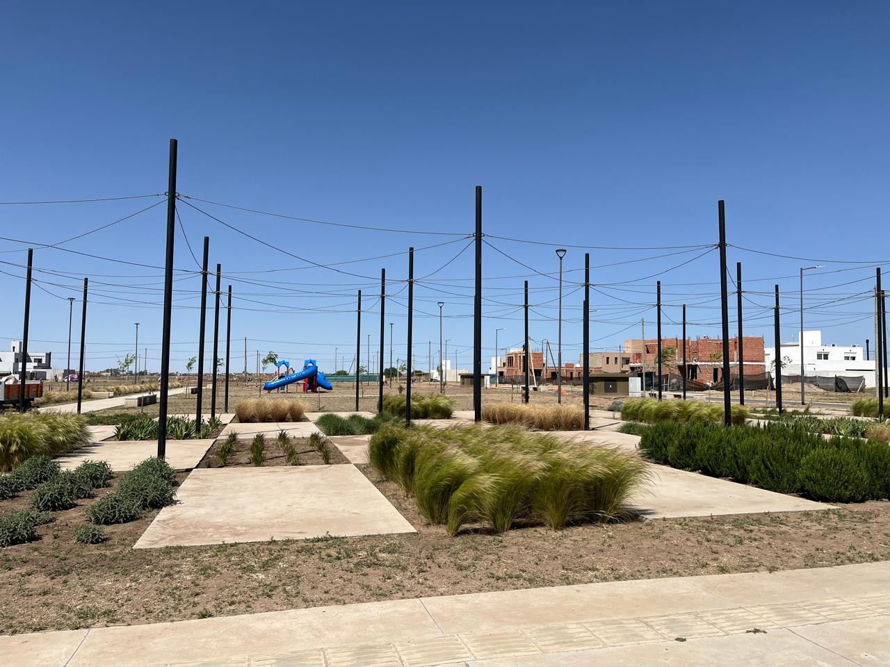 QUEBRADAS DE MANANTIALES DUPLEX DOS DORMITORIOS EN PLANTA BAJA