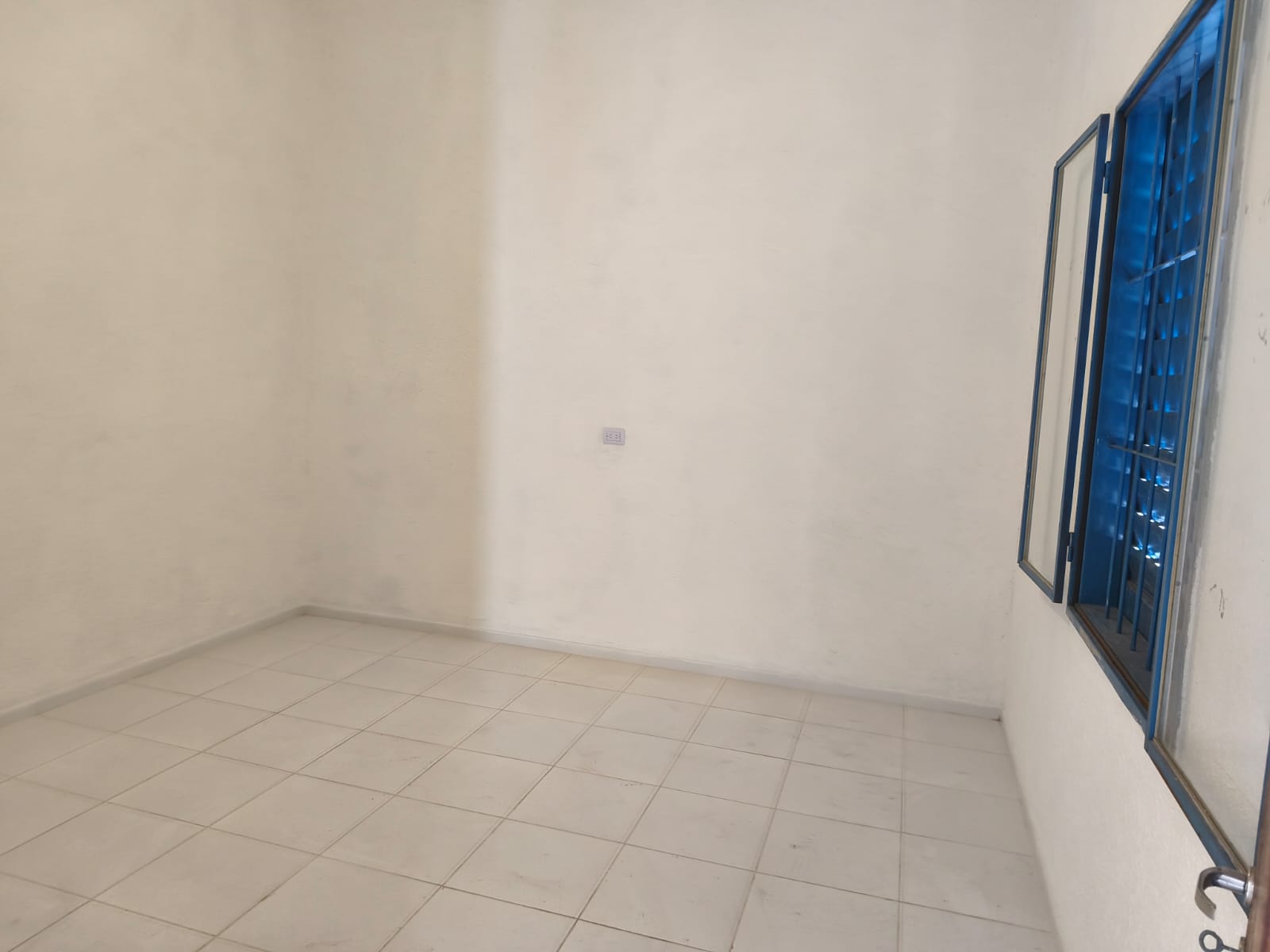 DEPARTAMENTO EN ALQUILER EN EL CENTRO DE SAN VICENTE