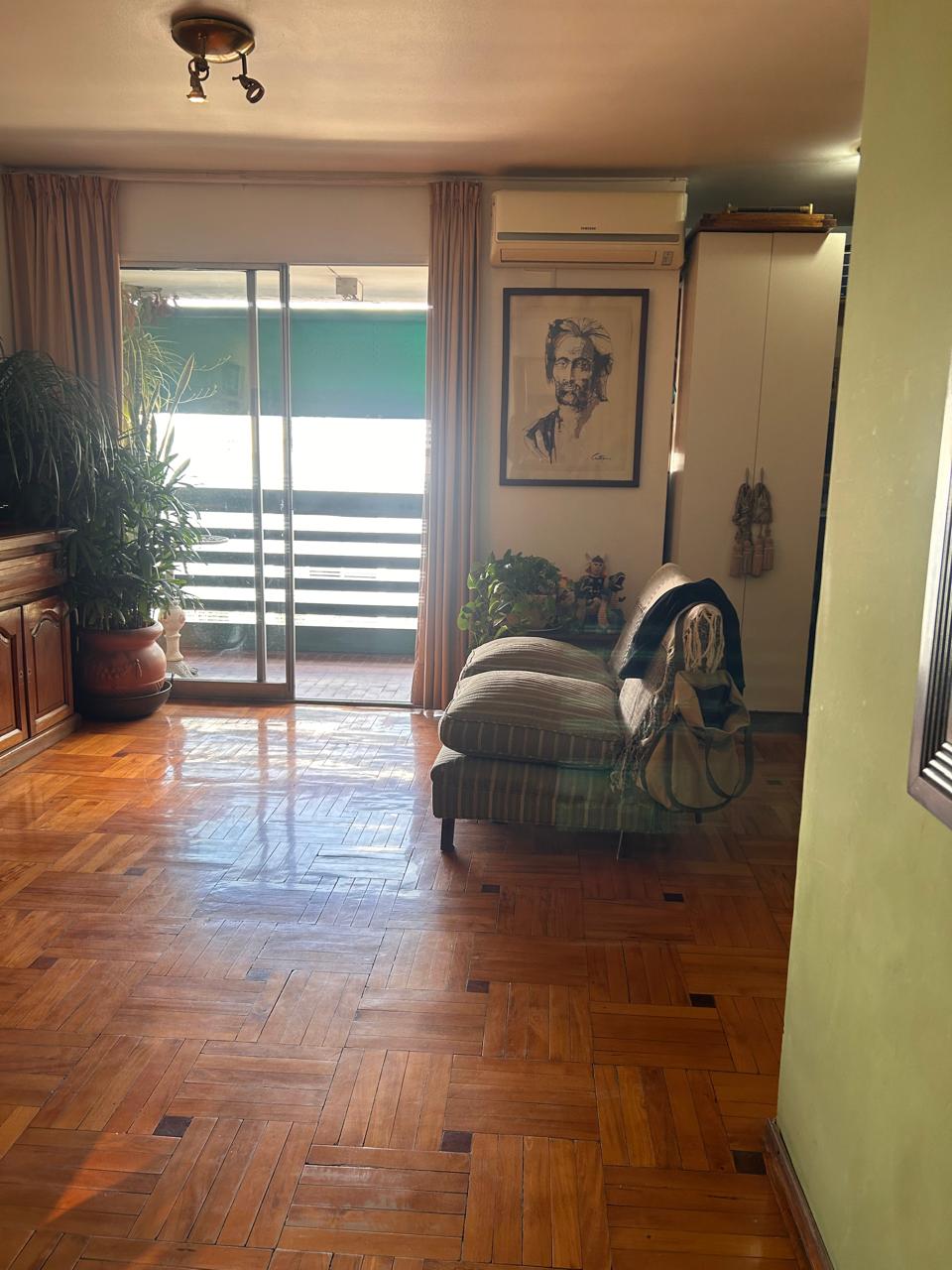 En venta dpto dos dorm con cochera. B Centro