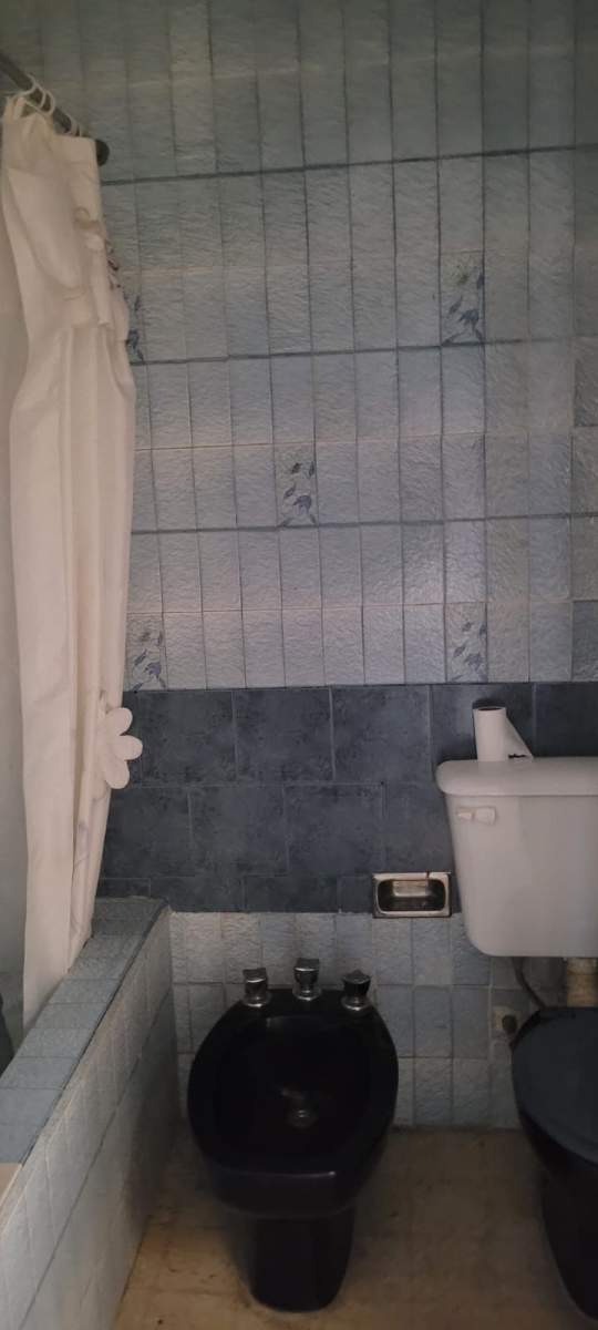 ALQUILER CASA EN B SAN MARTIN