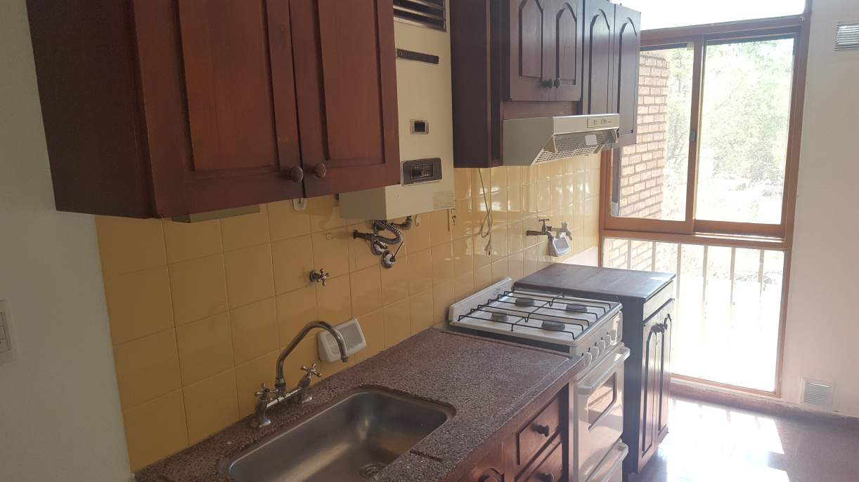 ALQ. DPTO. 2 DORM. TORRE AMARILLA - LA PLATA 870 - B JUNIORS - CÓRDOBA