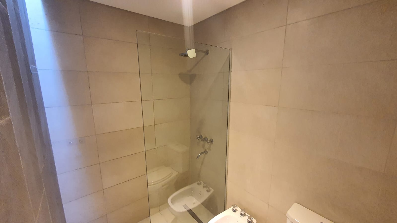 DUPLEX ALQUILER 2 DOR HOUSING MANANTIALES