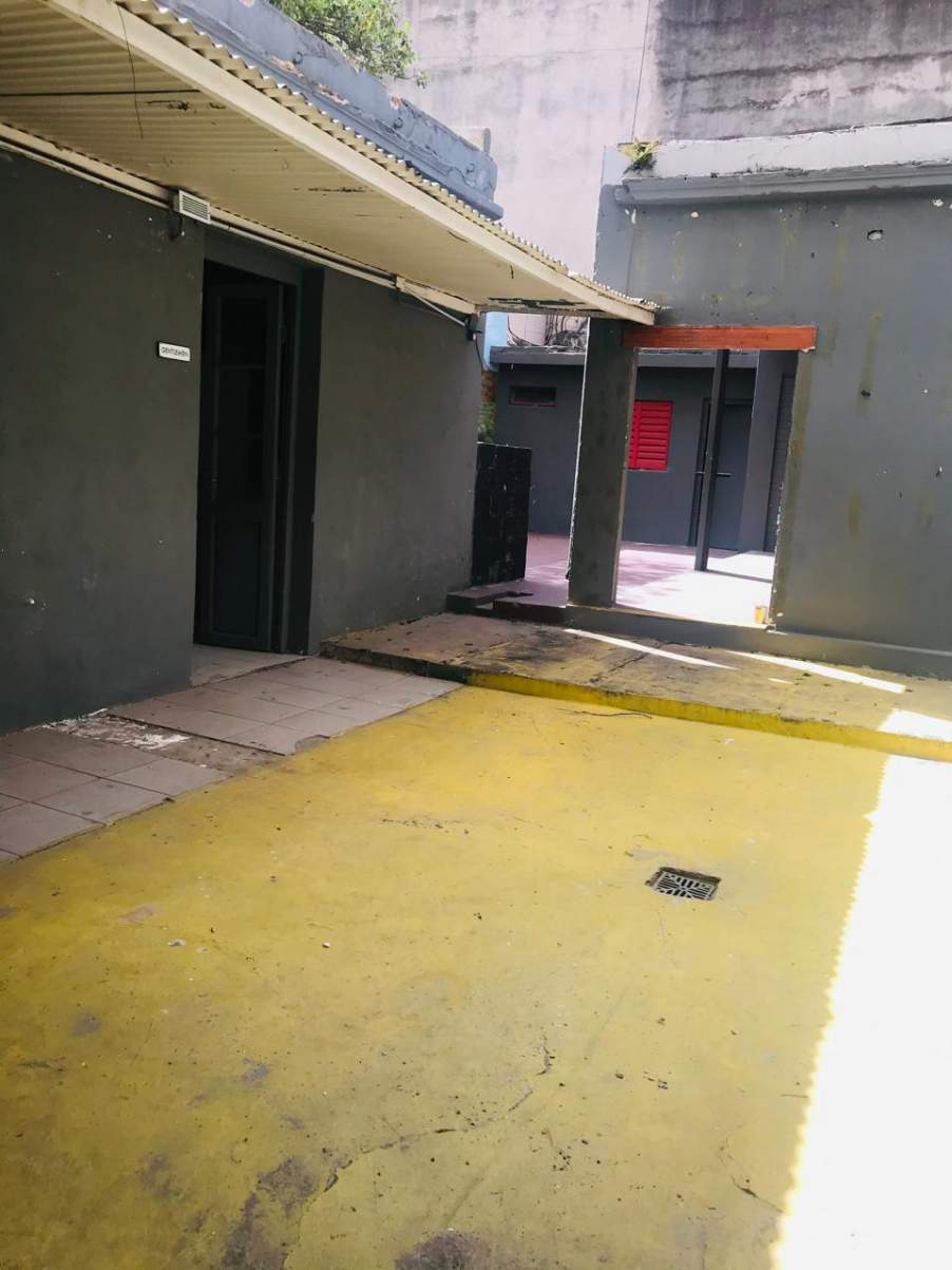 ALQUILER CASONA COMERCIAL EN NUEVA CORDOBA