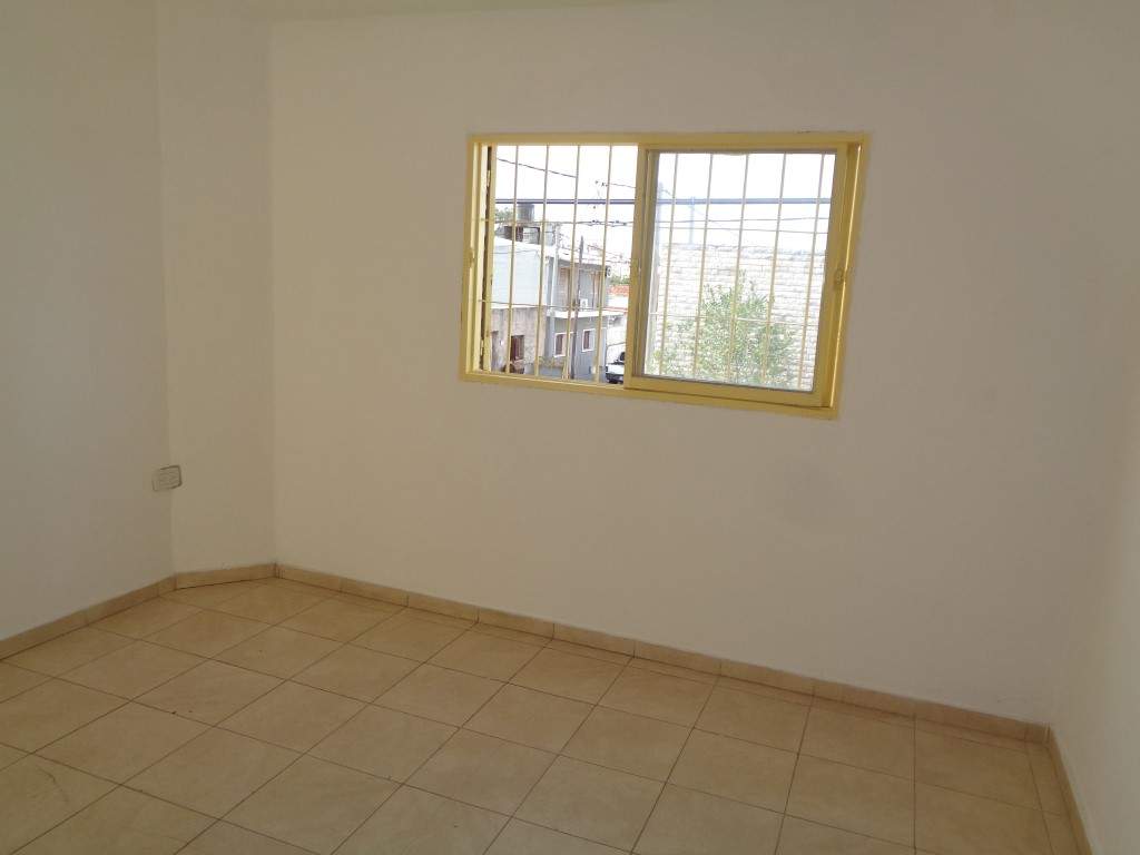 Barrio Villa Páez - Departamento Externo de 1 Dormitorio, Amplio y Luminoso. Sin Expensas Comunes y con Impuestos Bajos