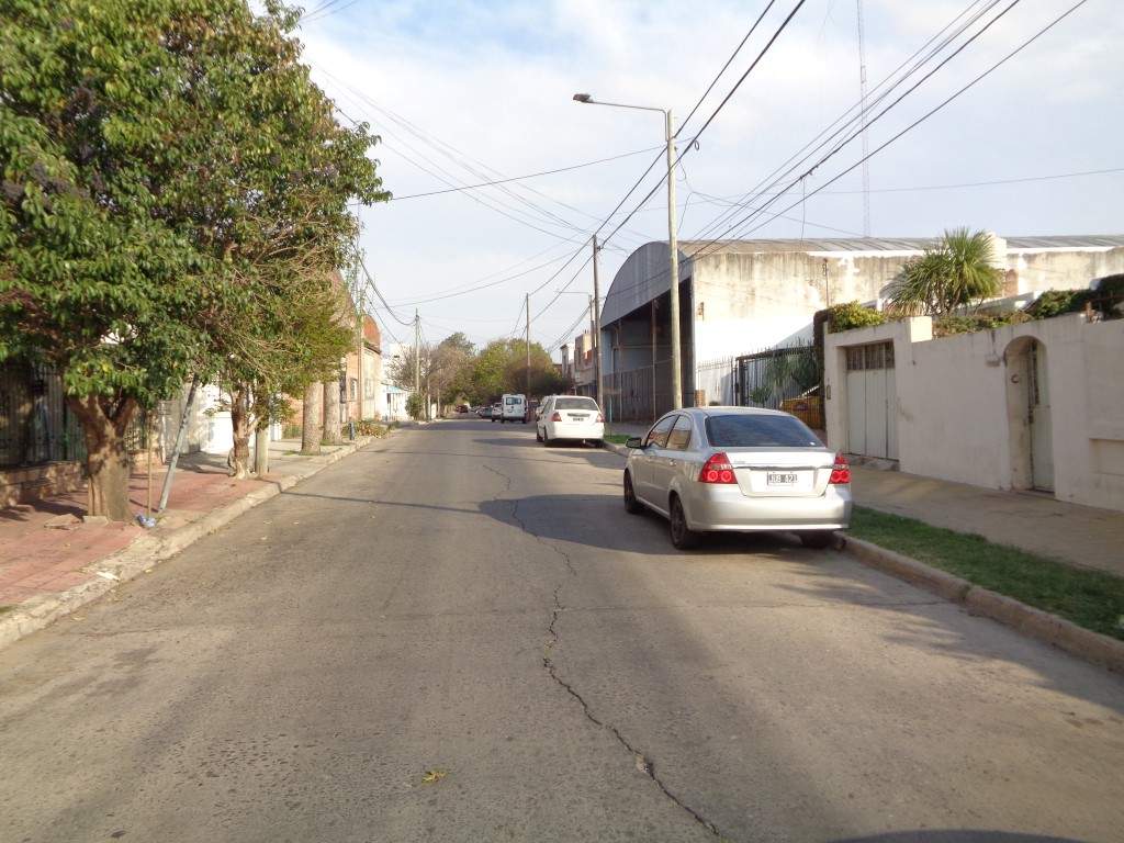 Barrio Lomas de San Martín - Departamento Externo de 1 Dormitorio, Amplio y Luminoso con Patio de Uso Exclusivo. Sin Expensas