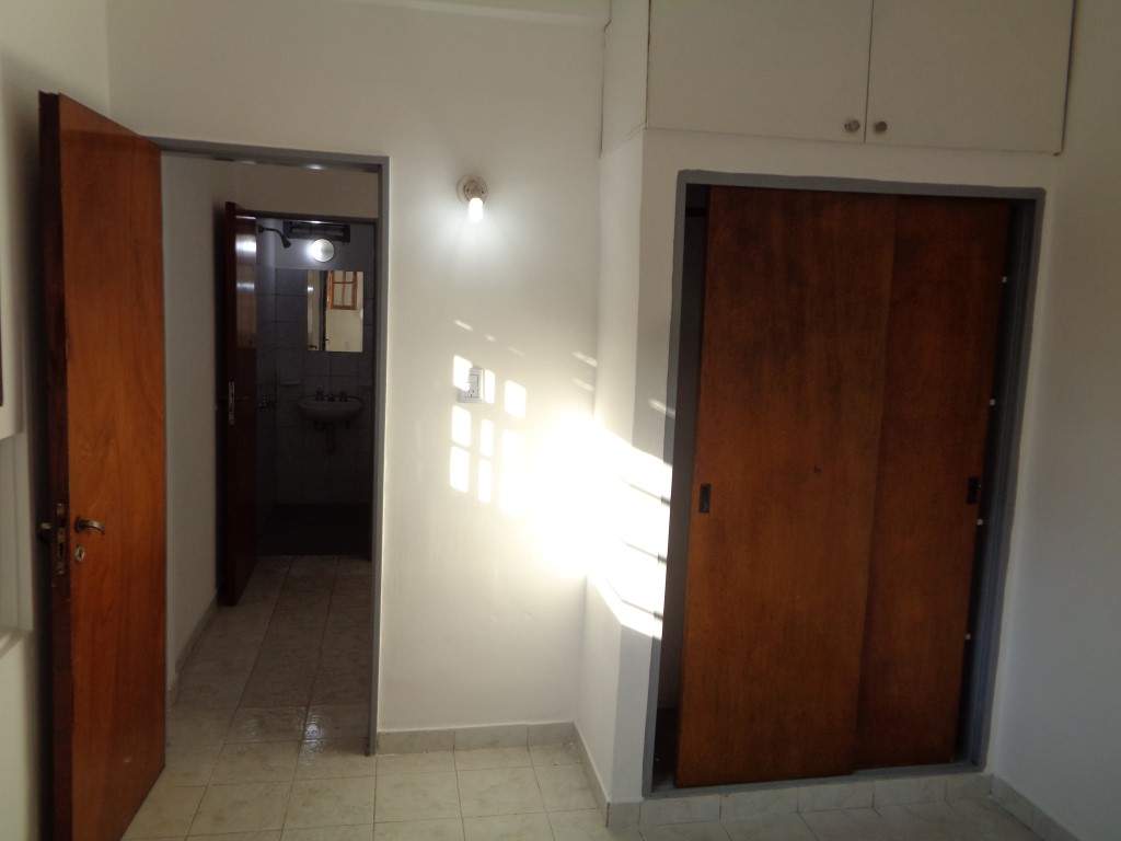 Barrio Lomas de San Martín - Departamento Externo de 1 Dormitorio, Amplio y Luminoso con Patio de Uso Exclusivo. Sin Expensas