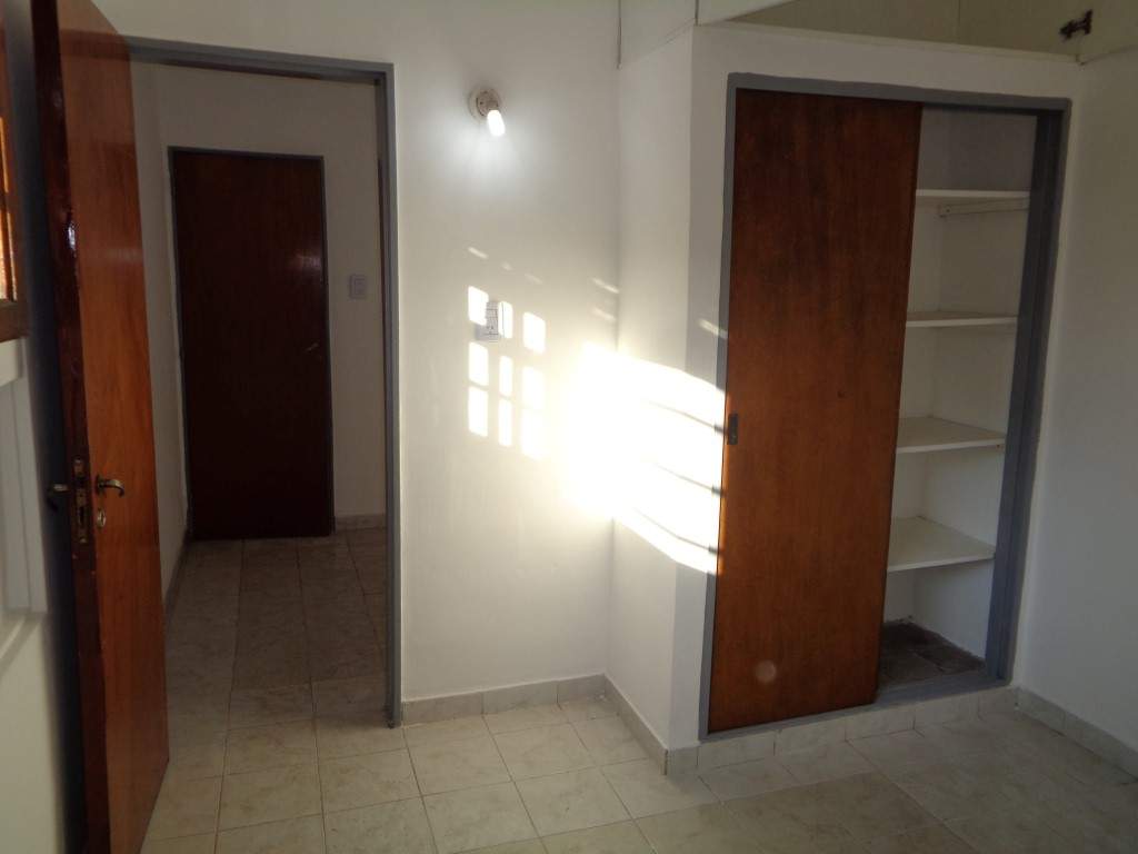 Barrio Lomas de San Martín - Departamento Externo de 1 Dormitorio, Amplio y Luminoso con Patio de Uso Exclusivo. Sin Expensas