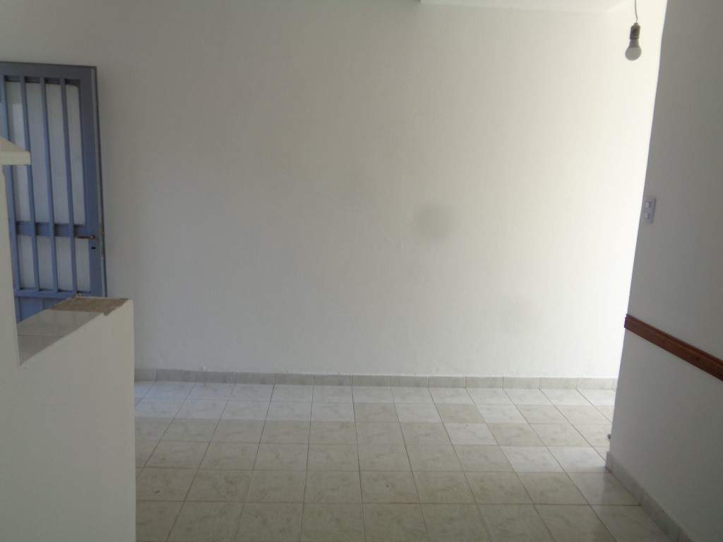 Barrio Lomas de San Martín - Departamento Externo de 1 Dormitorio, Amplio y Luminoso con Patio de Uso Exclusivo. Sin Expensas