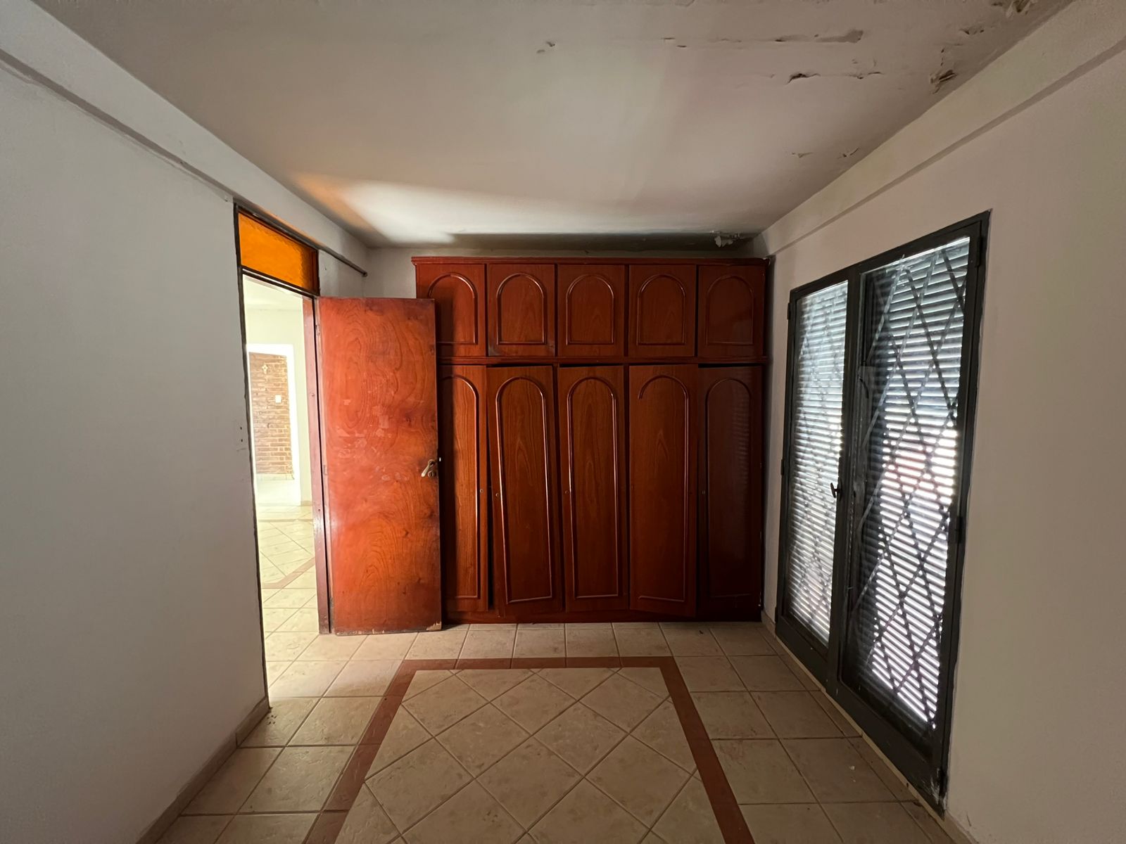 CASA EN VENTA BARRIO PARQUE VELEZ SARSFIELD  - IDEAL PARA RENTA