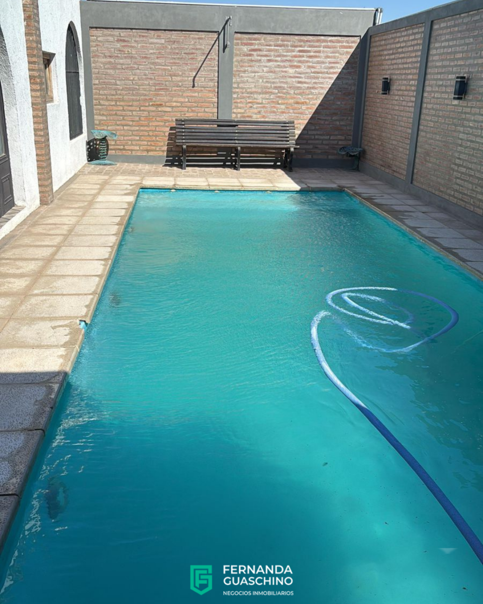 EN VENTA QUINCHO C PILETA