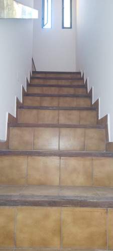 CASA EN VENTA EN PARQUE HORIZONTE, 3 DORM. 3 BÑOS.