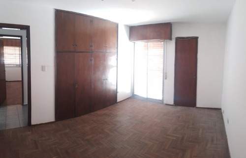 CASA EN VENTA EN PARQUE HORIZONTE, 3 DORM. 3 BÑOS.