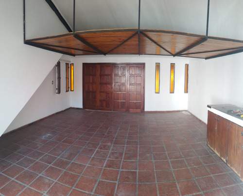 CASA EN VENTA EN PARQUE HORIZONTE, 3 DORM. 3 BÑOS.