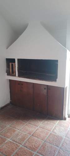 CASA EN VENTA EN PARQUE HORIZONTE, 3 DORM. 3 BÑOS.